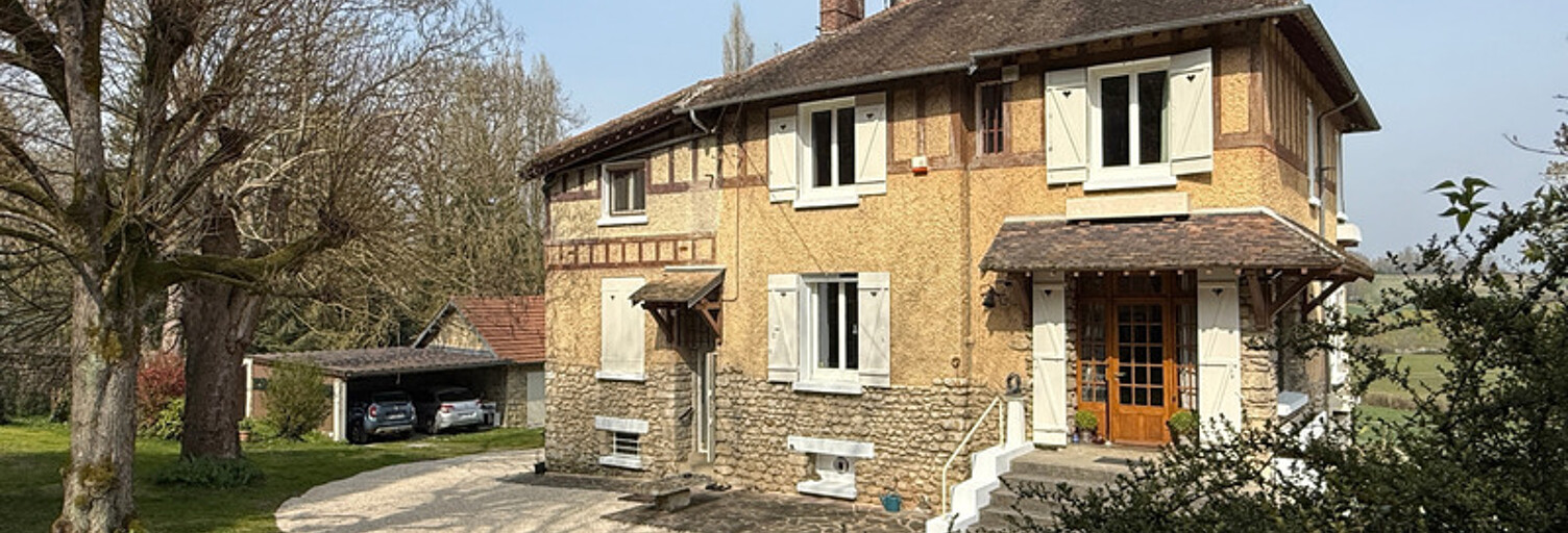 Maison 10 Pièces 225 m² à vendre à Grisy-les-Plâtres (95810)