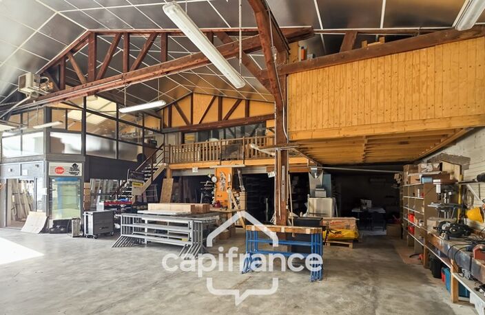 Entrepôt/bureau à vendre de 605 m² (71) — photo 4