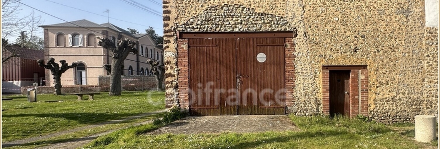 Immeuble  45 m² à vendre à Courville-sur-Eure (28190)