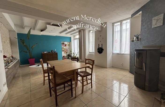 Maison de 140 m² avec grand chai et terrain de 1 400 m² – Pleine Selve — photo 2