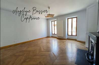 Appartement 4 pièces 750 €