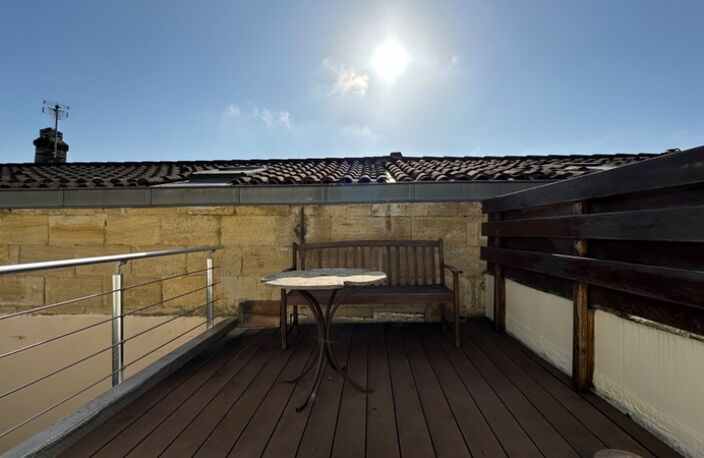 Le Bouscat - Échoppe Double en Pierre rénovée de 134 m² avec patio Intérieur et Terrasse — photo 4