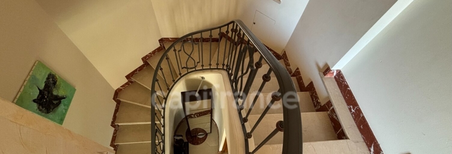 Maison 5 Pièces 151 m² à vendre à Cagnes-sur-Mer (06800)