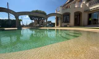 Maison 5 Pièces 151 m² à vendre à Cagnes-sur-Mer (06800)