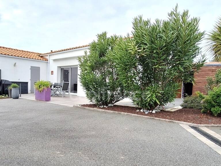 Maison à vendre 5 pièces LE CLION SUR MER (44) — photo 1