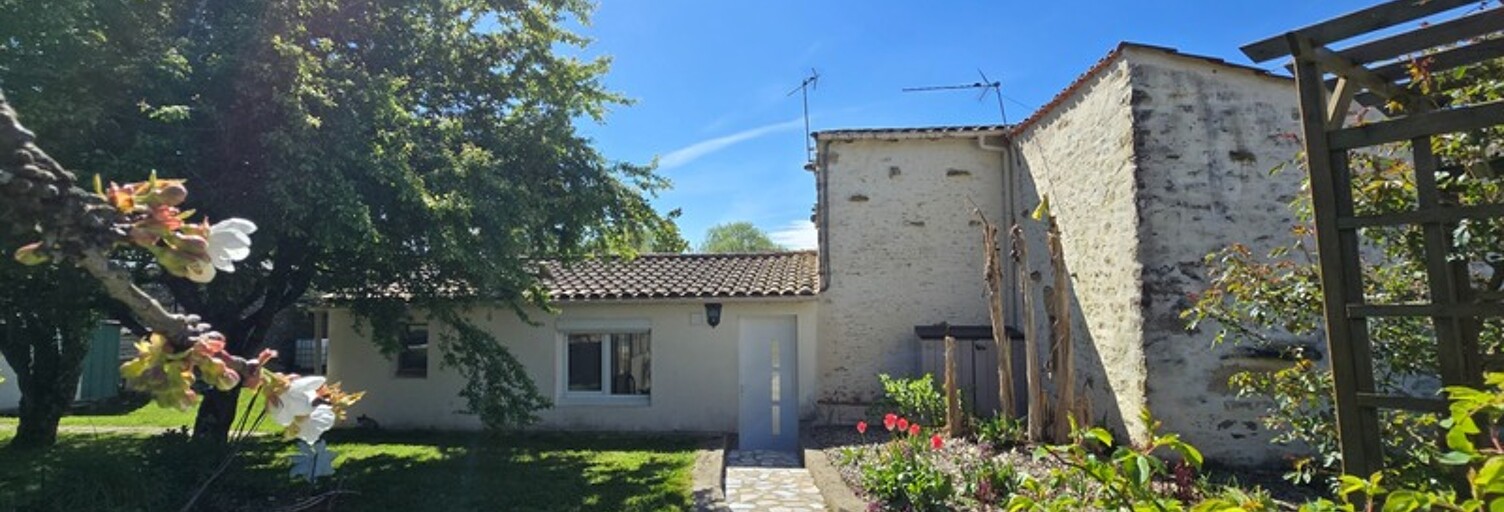 Maison 4 Pièces 112 m² à vendre à Augé (79400)