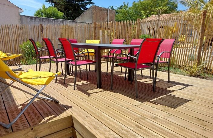 EXCLU CAPIFRANCE A Vendre ILE D'OLERON (17) en coeur village - Résidence para-hôtelière 11 meublés 3* proche plage — photo 4