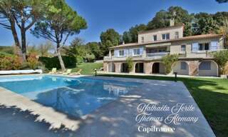 Maison 9 Pièces 247 m² à vendre à Peyruis (04310)