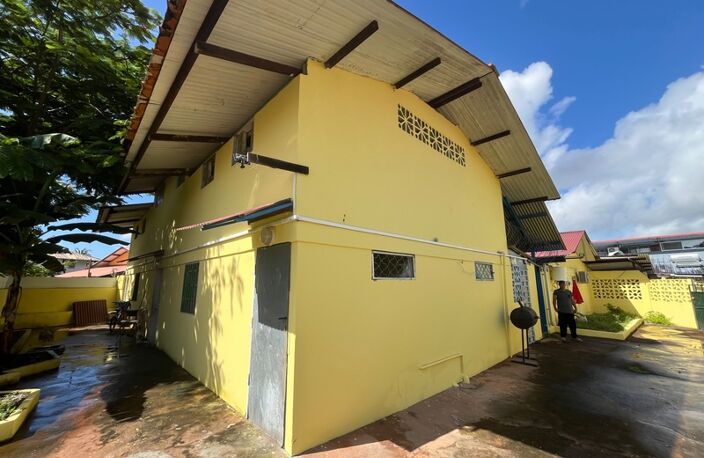 Immeuble à vendre KOUROU (973) — photo 2
