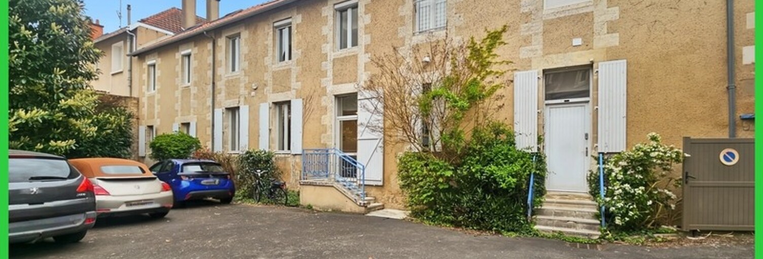 Immeuble  120 m² à vendre à Poitiers (86000)
