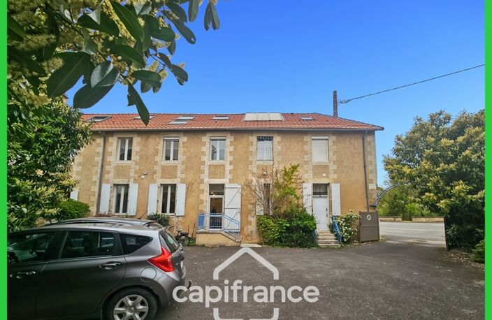 Immeuble à vendre POITIERS (86), collocation de 5 chambres avec salles d'eau privatives — photo 2