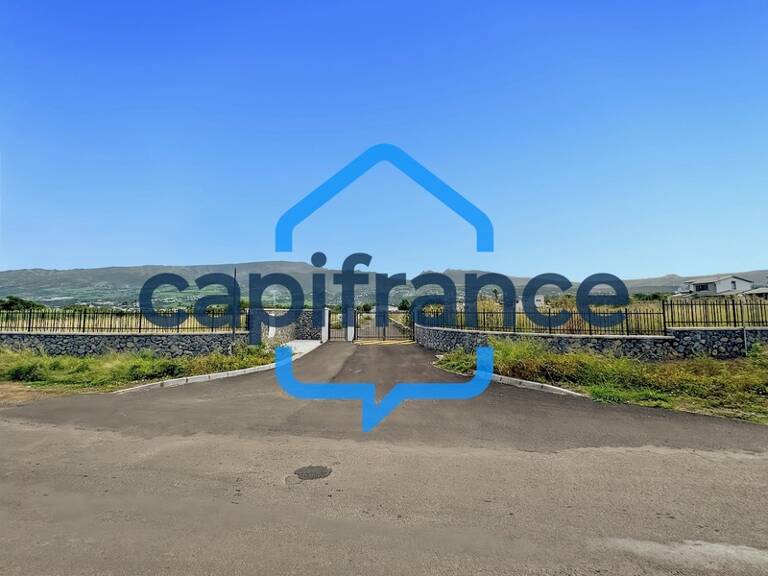 Terrain à vendre SAINT LOUIS (974) viabilisés - 308m2 — photo 1
