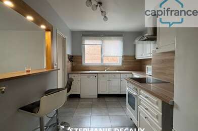 Appartement 4 pièces 230000 €