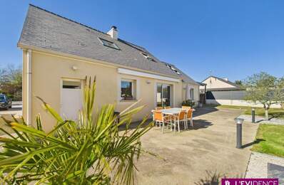 Maison familiale 142 m², séjour 68 m², terrain 1 174 m², 5 chambres, Prinquiau — photo du bien