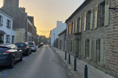 Commerce  182000 €