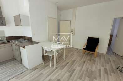 Appartement 2 pièces 605 €