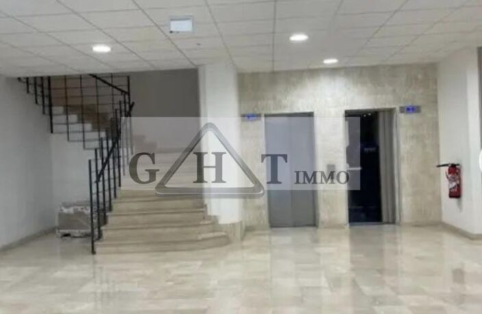 BUREAUX À LOUER DE 163 M2 SUR ROSNY-SOUS-BOIS ! — photo 4