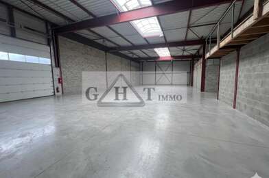 Local industriel  5267 €