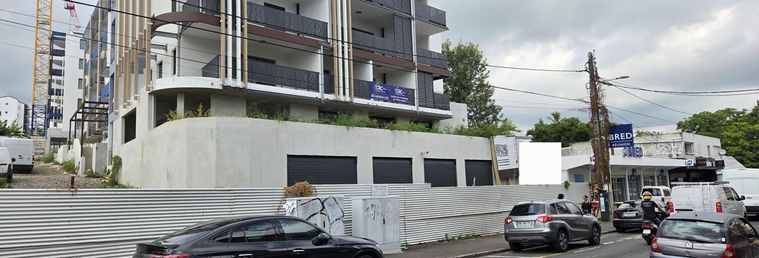 Commerce 1 Pièce 122 m² à louer à Le Tampon (97430)