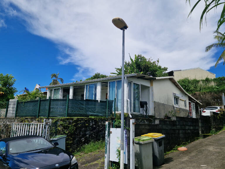 MAISON  A VENDRE  ST-BENOIT ILE DE LA REUNION — photo 1
