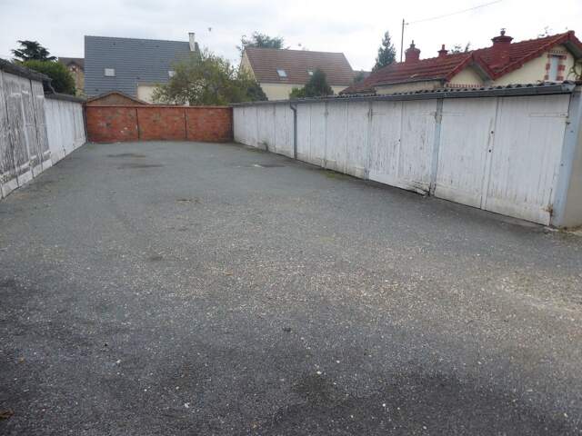 Parking / box Franconville 12 m² — photo du bien