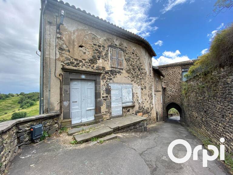 Immeuble Saint-Flour. Mandat Orpi Max — photo 1