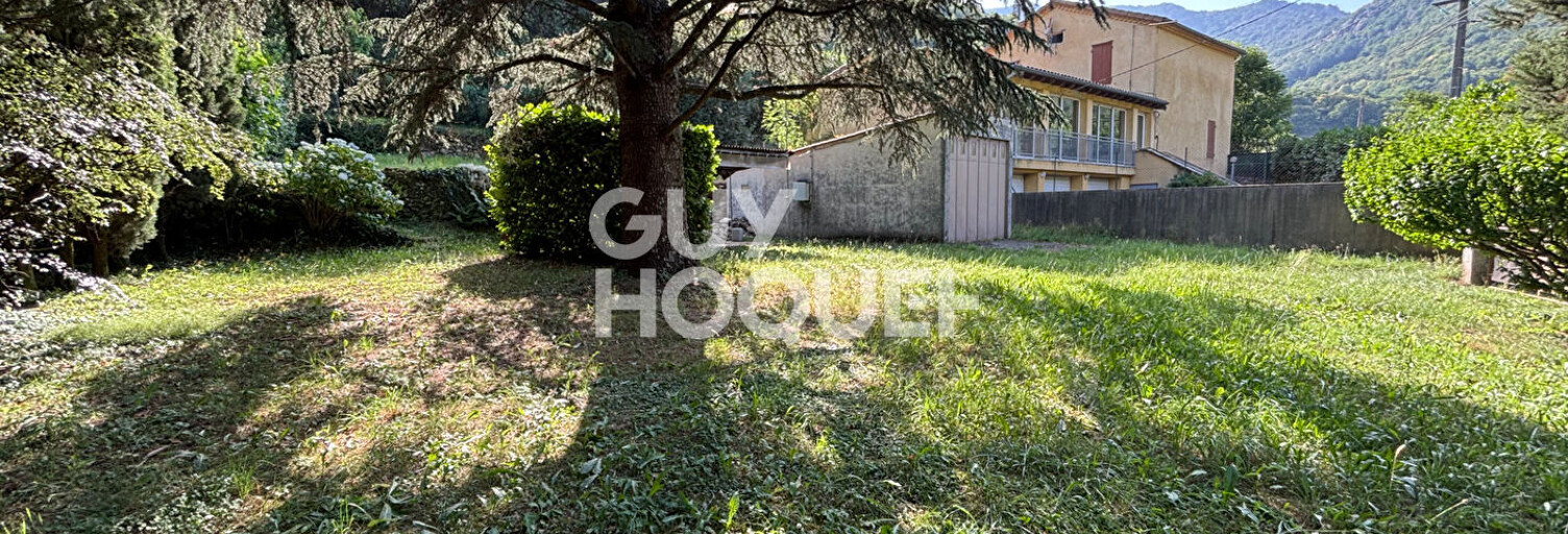 Terrain  846 m² à vendre à Vallées-d'Antraigues-Asperjoc (07530)