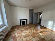 Maison des années 30, d’environ 90 m², sur un terrain de 493 m² — photo 3