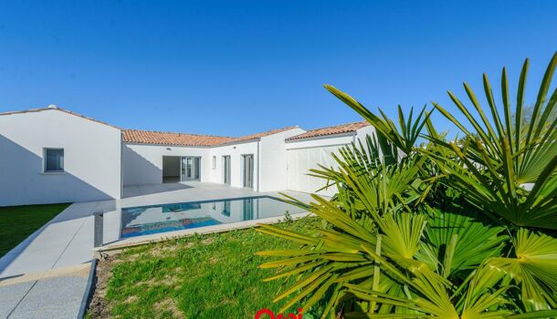 Villa / Maison 5 pièces  à vendre Ferrières 17170