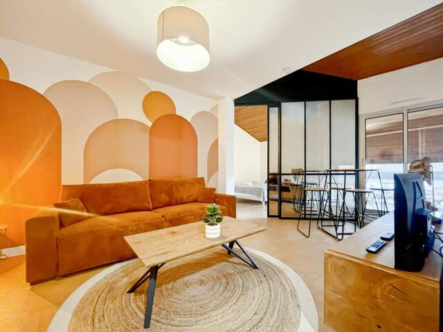 Appartement À Vendre — photo du bien