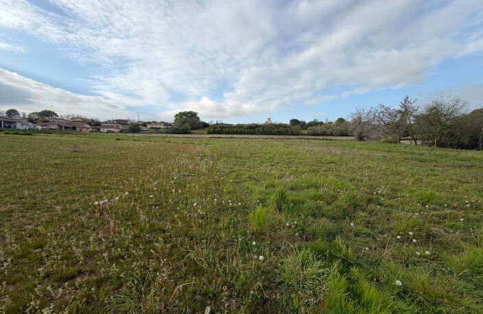 Terrain  de 1705 m² entièrement viabilisé — photo 5