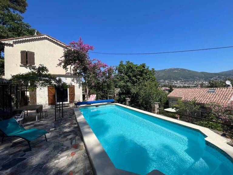 A VENDRE TOULON 83100 QUARTIER LA SERINETTE  VILLA INDIVIDUELLE AVEC PISCINE — photo 1
