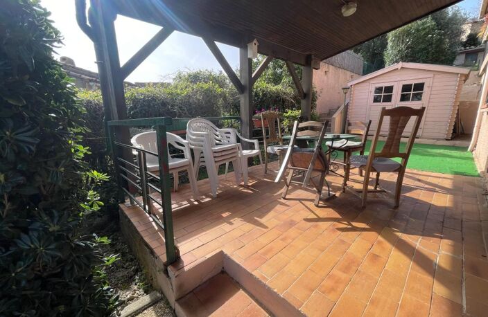 A VENDRE SIX-FOURS-LES-PLAGES 83140 SUPERBE VILLA AVEC 2 APPARTEMENTS — photo 5