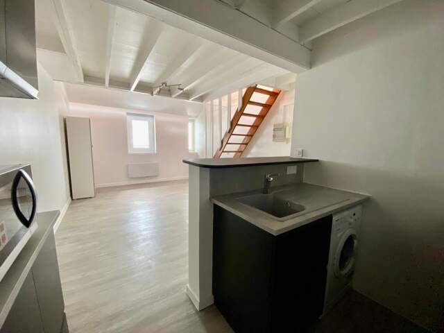 Appartement À Louer — photo du bien