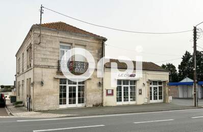 MURS ET FONDS DE COMMERCE – HÔTEL-RESTAURANT À ROCHEFORT — photo du bien