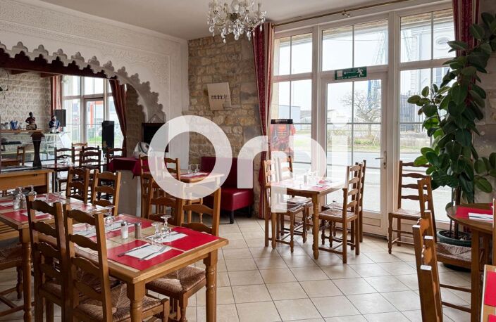 MURS ET FONDS DE COMMERCE – HÔTEL-RESTAURANT À ROCHEFORT — photo 3