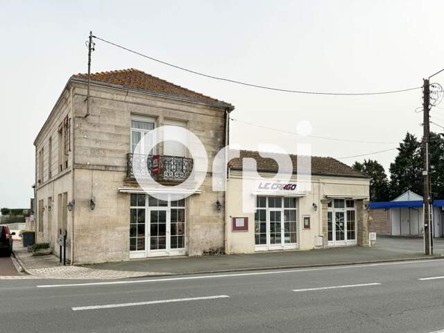 FONDS DE COMMERCE – HÔTEL-RESTAURANT À ROCHEFORT — photo du bien