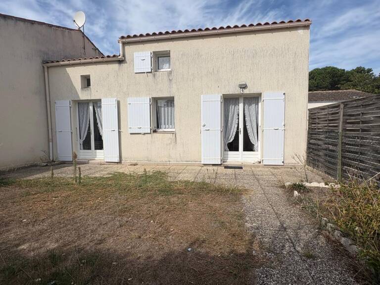 Maison à vendre - DOLUS D'OLERON-  Vert bois — photo 1