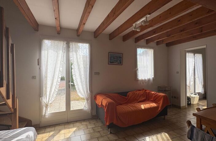 Maison à vendre - DOLUS D'OLERON-  Vert bois — photo 2
