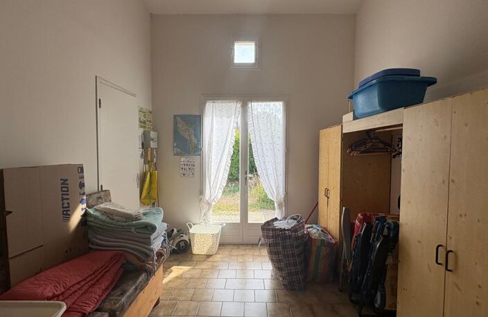 Maison à vendre - DOLUS D'OLERON-  Vert bois — photo 4