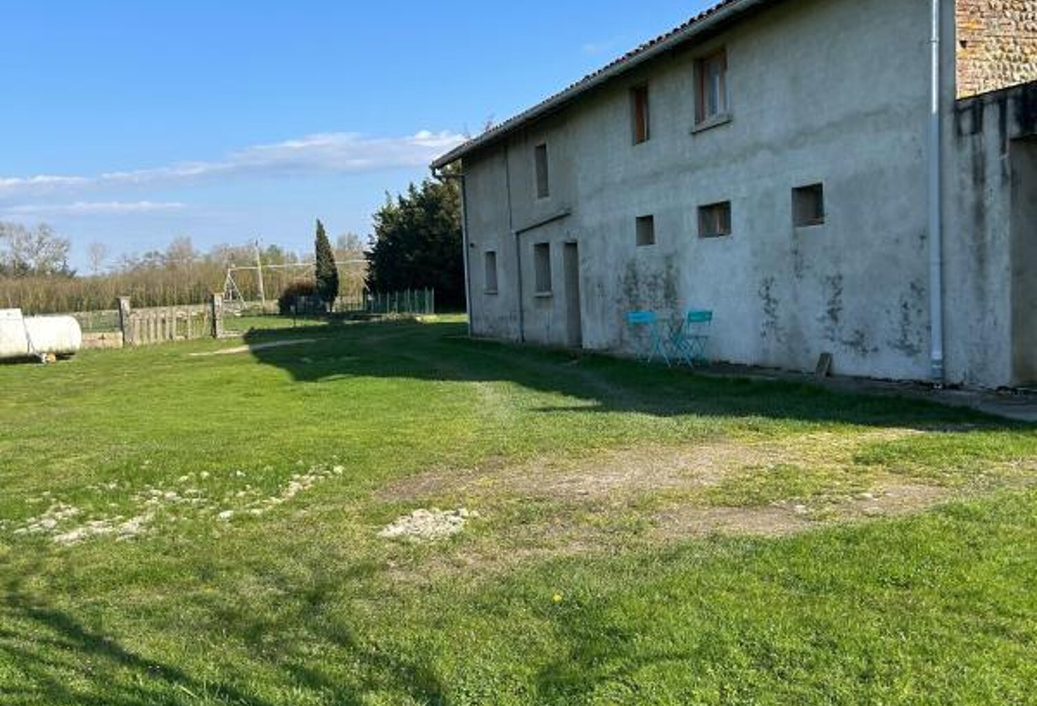 Maison À Vendre — photo 1