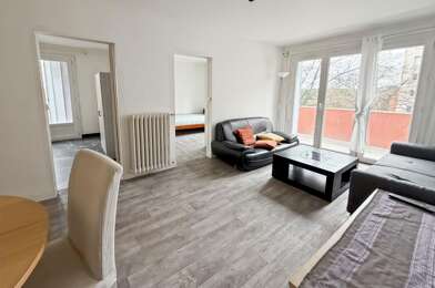 Appartement 4 pièces 1000 €