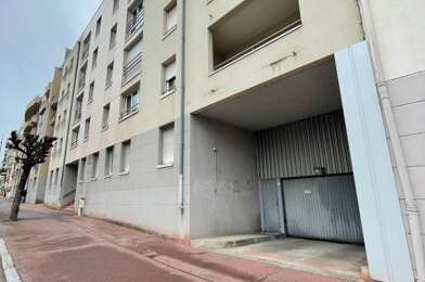Garage  95 €