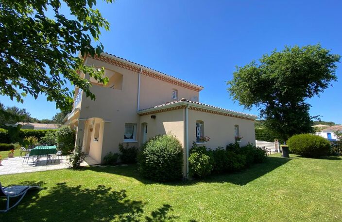 Villa COUP DE COEUR dans Résidence recherchée au Mathes — photo 4