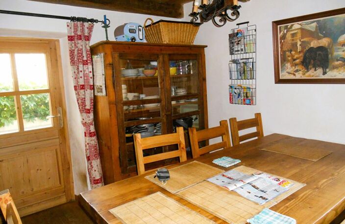 Maison de tradition d'un village savoyard - Chamoux Sur Gelon — photo 2