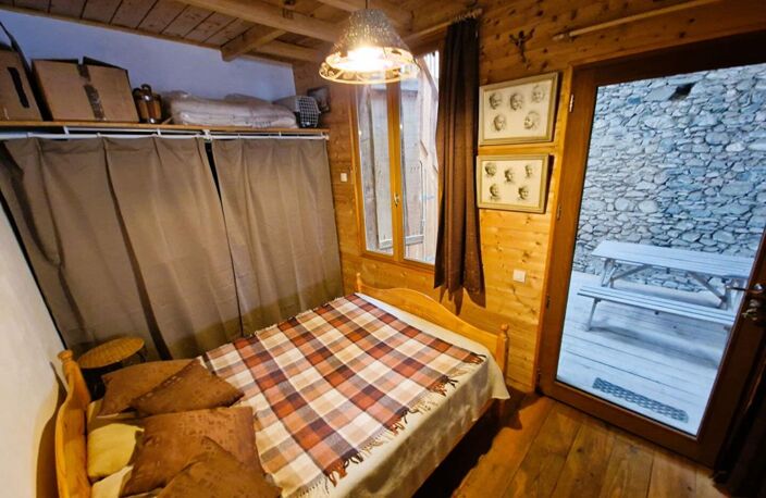 Maison de tradition d'un village savoyard - Chamoux Sur Gelon — photo 5
