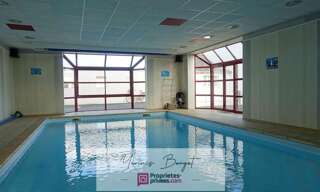 Maison 7 Pièces 190 m² à vendre à Les Brouzils (85260)