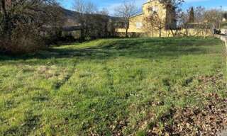 Terrain  933 m² à vendre à Saint-Julien-d'Asse (04270)