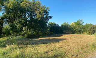 Terrain  933 m² à vendre à Saint-Julien-d'Asse (04270)