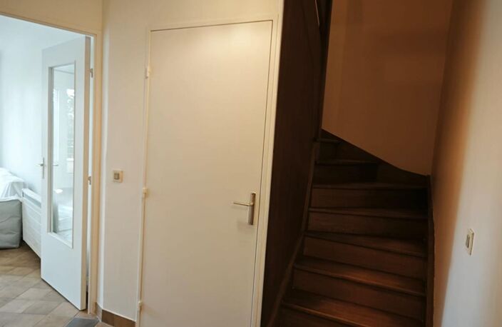 Duplex lumineux avec 2 balcons. Bagnolet (93170) — photo 5